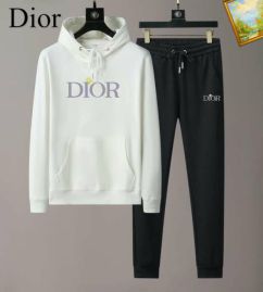 Picture of Dior SweatSuits _SKUDiorM-3XL25tn12927867
